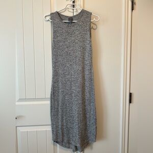 Joe Fresh stretchy midi dress - size M